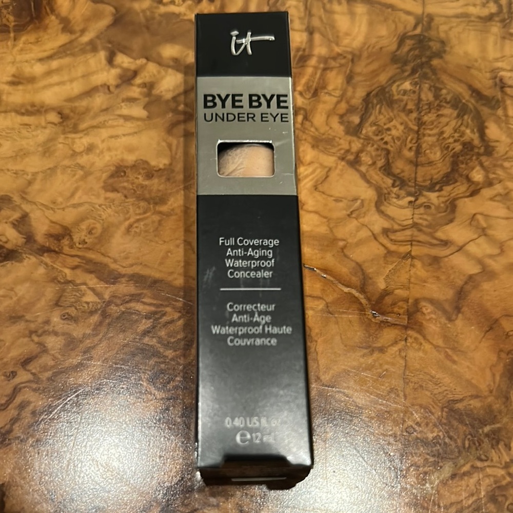 IT Cosmetics Bye Bye Under Eye Concealer - 21.0 Medium Tan (W)